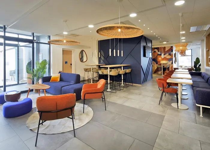 Kyriad Eco - Clermont Ferrand Estaing